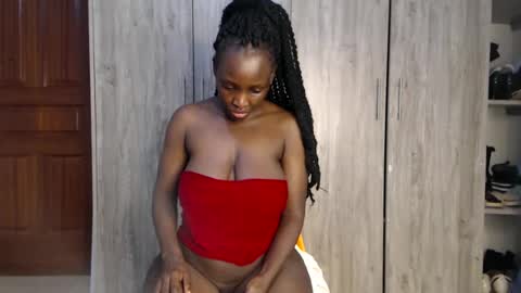 Snapshot of gulpess chatting on December 23, 2024, 11:06 pm Miss Incredible online show from December 23, 2024, 11:06 pm