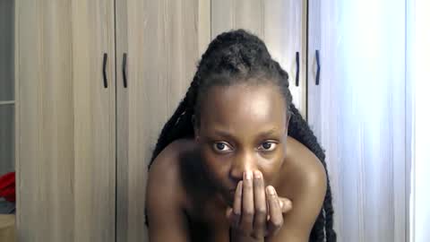 Snapshot of gulpess chatting on September 11, 2025, 10:59 am Miss Incredible online show from September 11, 2025, 10:59 am
