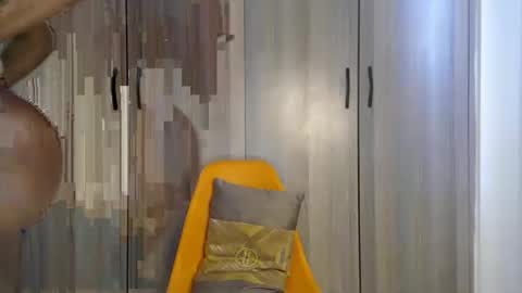 Miss Incredible online show from February 8, 2026, 1:03 pm