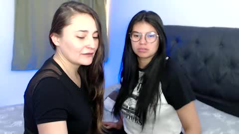 Vane blonde and Hazell black hair online show from December 31, 2024, 4:14 pm