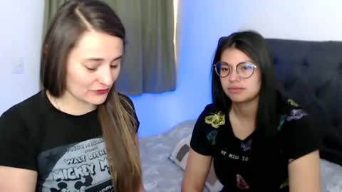 Vane blonde and Hazell black hair online show from January 18, 2025, 9:45 pm