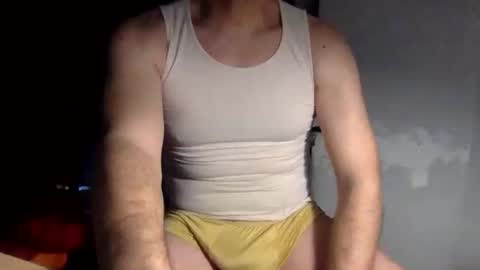 Snapshot of gusanito_enano chatting on December 30, 2024, 10:32 am gusanito_enano online show from December 30, 2024, 10:32 am