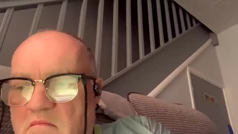 gusher25 online show from October 16, 2025, 9:16 pm