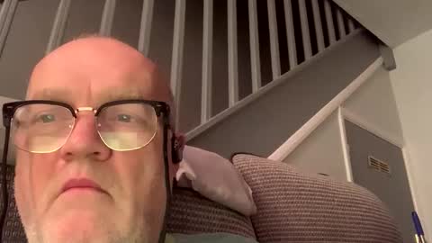 gusher25 online show from October 17, 2025, 8:11 pm