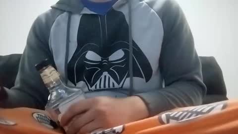 Snapshot of guts_san chatting on December 25, 2024, 11:10 pm guts_san online show from December 25, 2024, 11:10 pm