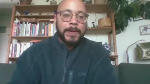 Snapshot of guy_wood15 chatting on October 21, 2025, 10:16 am guy_wood15 online show from October 21, 2025, 10:16 am