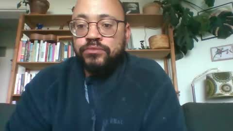 Snapshot of guy_wood15 chatting on October 24, 2025, 11:17 am guy_wood15 online show from October 24, 2025, 11:17 am