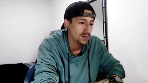 karim online show from December 30, 2024, 5:37 am