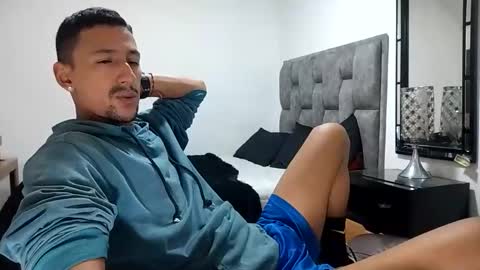 karim online show from March 7, 2025, 8:02 am