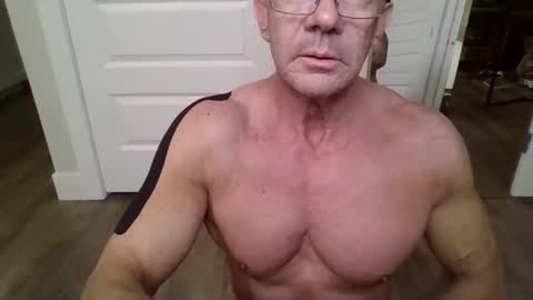 Snapshot of guysuper chatting on March 24, 2026, 11:43 pm Guy Spartan online show from March 24, 2026, 11:43 pm