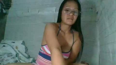 gwenn24 online show from February 15, 2026, 9:19 am