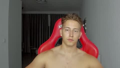 Oliver online show from October 20, 2025, 11:38 pm