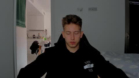 Oliver online show from March 11, 2026, 3:18 pm