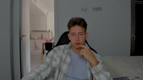 Oliver online show from March 13, 2026, 3:29 pm