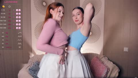 Kelly  Lilly online show from December 17, 2024, 6:45 am