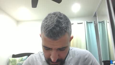 h0nest84 online show from December 24, 2024, 7:39 am