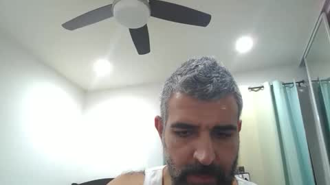 h0nest84 online show from November 6, 2025, 2:34 am