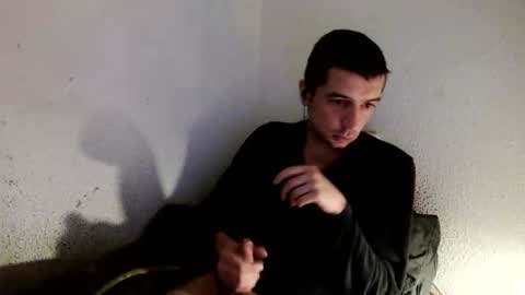 Snapshot of h1dden_reality chatting on April 21, 2026, 7:06 pm h1dden_reality online show from April 21, 2026, 7:06 pm