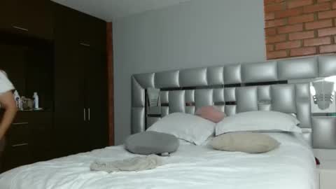 Snapshot of h_a_n_n_n_a chatting on December 8, 2024, 3:53 am h_a_n_n_n_a online show from December 8, 2024, 3:53 am