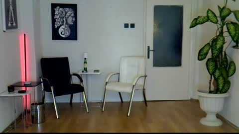H. Blackwood online show from June 30, 2026, 6:53 pm