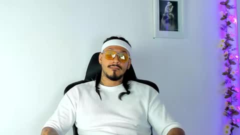 hache222 online show from February 17, 2025, 8:58 pm