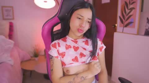 Hade online show from October 25, 2025, 2:46 pm