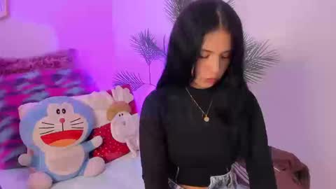 Hadid online show from January 7, 2026, 8:00 pm