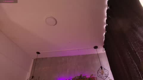 Haely online show from October 21, 2025, 11:22 am