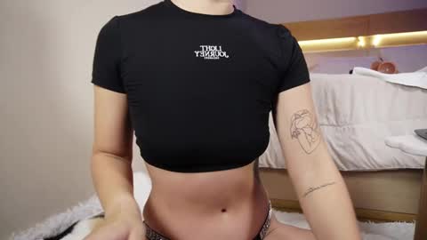 Hailey online show from November 4, 2025, 2:16 pm