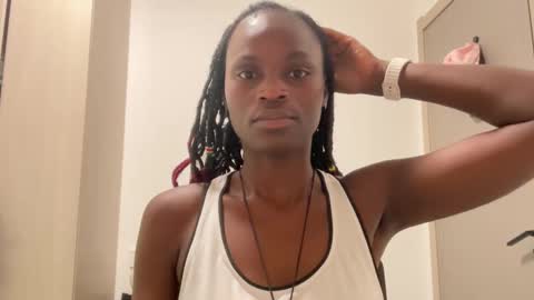 hailey_26 online show from November 12, 2025, 4:51 pm