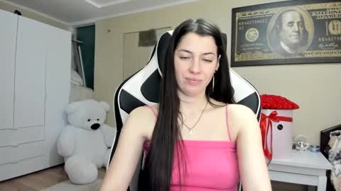 Snapshot of hailey_beauty chatting on January 28, 2025, 3:14 pm Sk     pe     Anya388109 online show from January 28, 2025, 3:14 pm