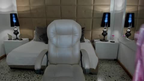 Snapshot of hailey_florez chatting on December 26, 2024, 7:05 pm hailey online show from December 26, 2024, 7:05 pm