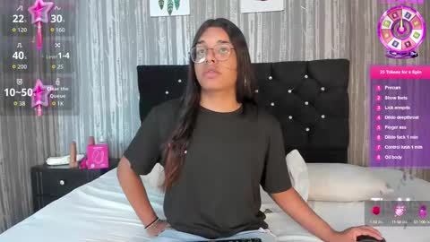 hailey_johnsonn online show from September 14, 2025, 2:16 pm