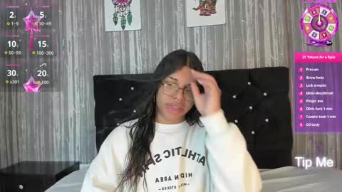 hailey_johnsonn online show from September 18, 2025, 1:02 pm