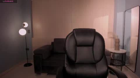 Snapshot of haileyross_ chatting on July 8, 2026, 3:00 am Hailey online show from July 8, 2026, 3:00 am