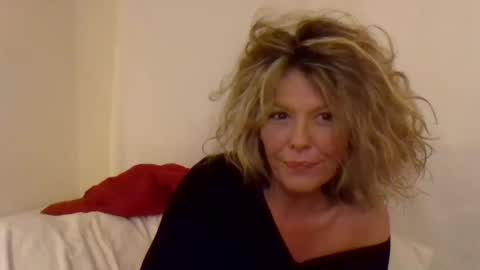 Snapshot of haileys123 chatting on January 23, 2025, 2:55 am Hailey online show from January 23, 2025, 2:55 am