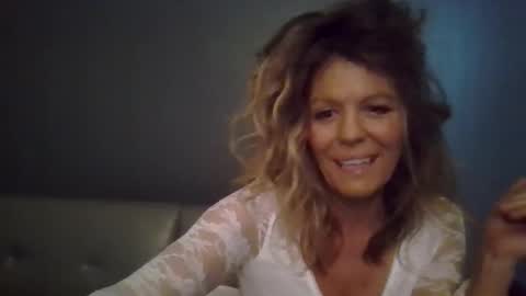 Hailey online show from October 25, 2025, 8:58 pm