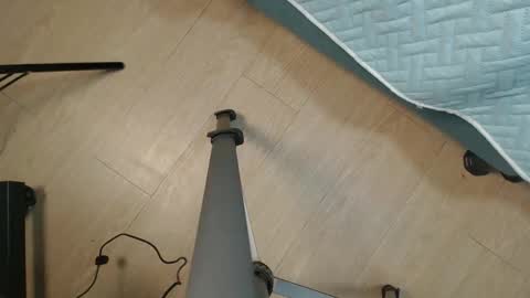 haileysmitt_ online show from October 14, 2025, 1:01 pm