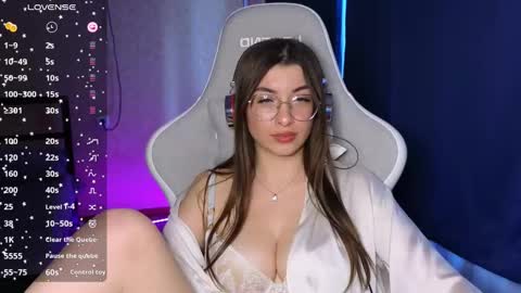 HailyHeavenly online show from February 25, 2025, 2:11 pm