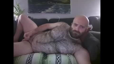 Hairiest Bear online show from May 9, 2026, 9:14 am