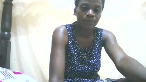 hairy_africanbae online show from June 16, 2026, 1:19 am