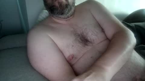Snapshot of hairybear987 chatting on July 17, 2026, 12:45 pm hairybear987 online show from July 17, 2026, 12:45 pm