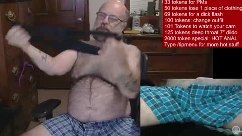 Snapshot of hairydaddybear69 chatting on June 9, 2026, 1:17 am HairyDaddyBear69 online show from June 9, 2026, 1:17 am