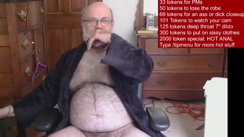 Snapshot of hairydaddybear69 chatting on June 11, 2026, 2:04 pm HairyDaddyBear69 online show from June 11, 2026, 2:04 pm