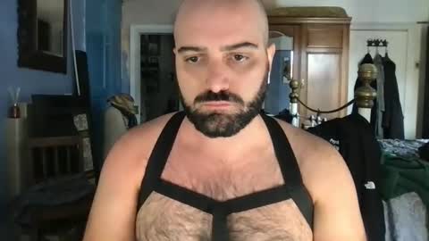 Hairy Guy online show from September 30, 2025, 12:10 pm