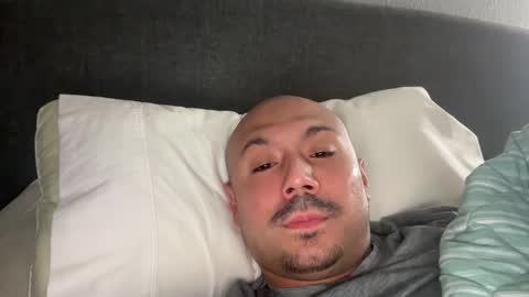 hairyman30000 online show from January 7, 2026, 2:14 am