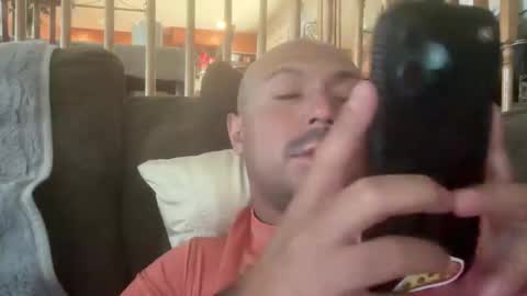 hairyman30000 online show from June 3, 2026, 1:08 am