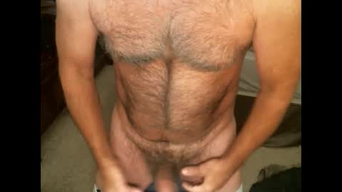 Snapshot of hairypecsguy chatting on February 11, 2025, 5:26 am Hairy pecs online show from February 11, 2025, 5:26 am