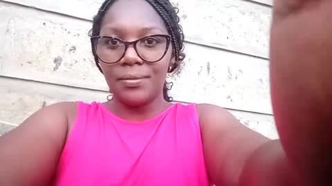 Snapshot of hairypussybigassy001 chatting on December 22, 2024, 3:33 pm hairypussybigassy001 online show from December 22, 2024, 3:33 pm