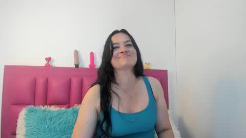 Mely online show from February 11, 2025, 12:28 am